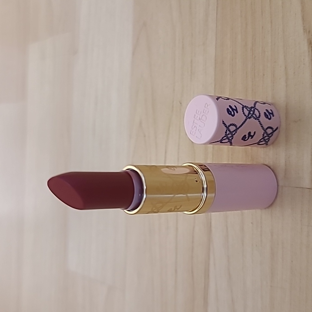 Estee Lauder Pure Color Limited EditionLipstick- Rose Goddess .12 oz/3.5 g